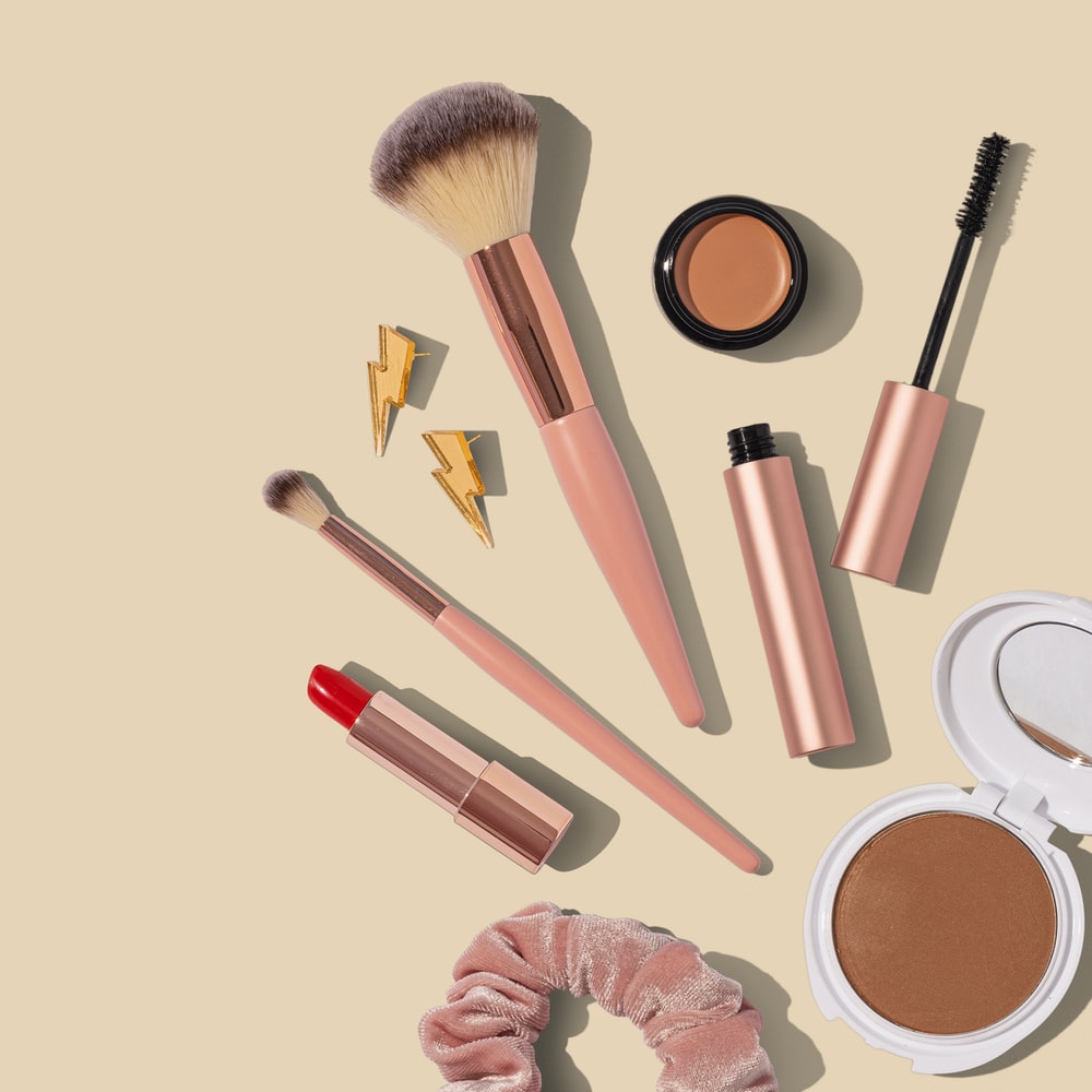 Makeup Tools: What Made This A Perfect Gift To Give post thumbnail image