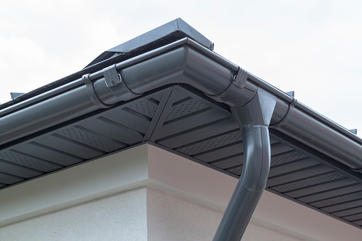 How to Install an Eavestrough post thumbnail image